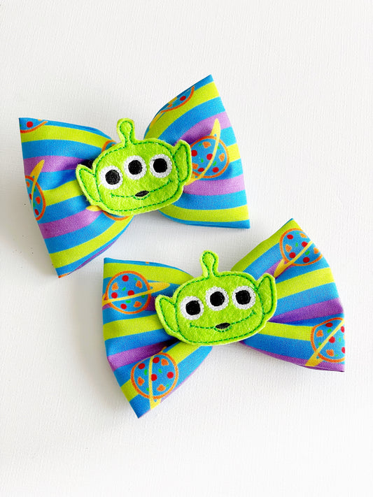 Green Alien Toy Story Fabric Bow