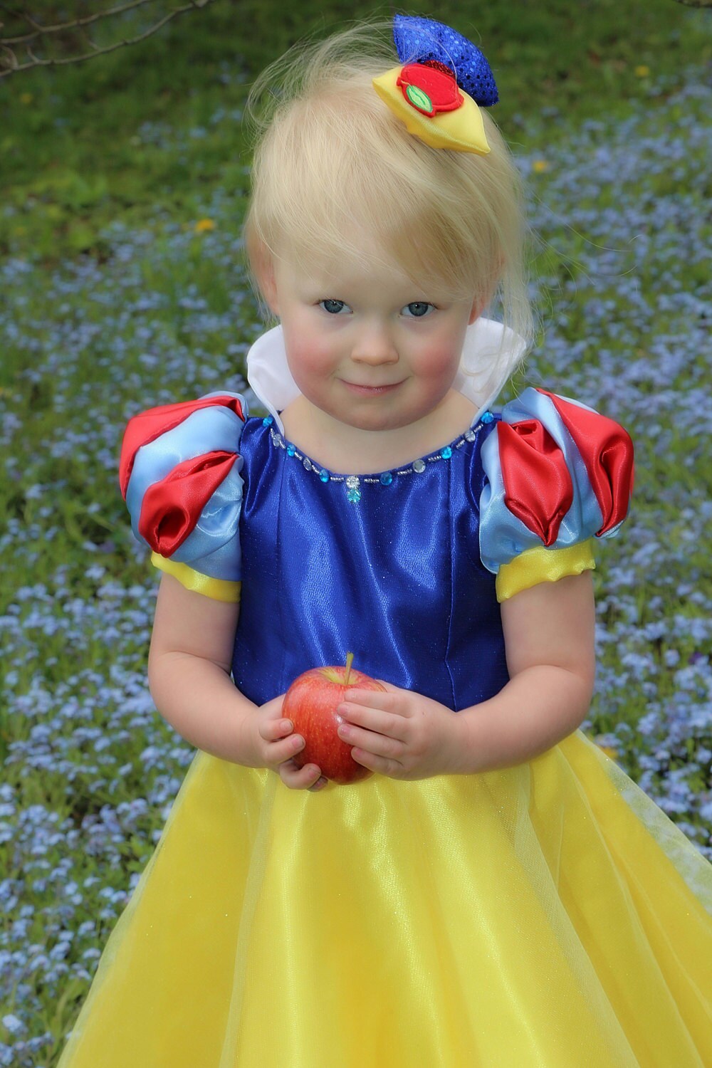 Snow White Hair Bow