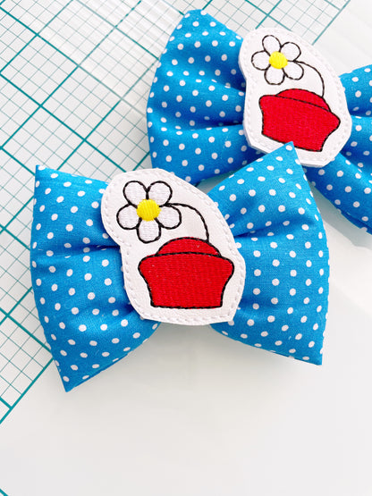 Minnie Mouse Vintage Inspired Hair Bow